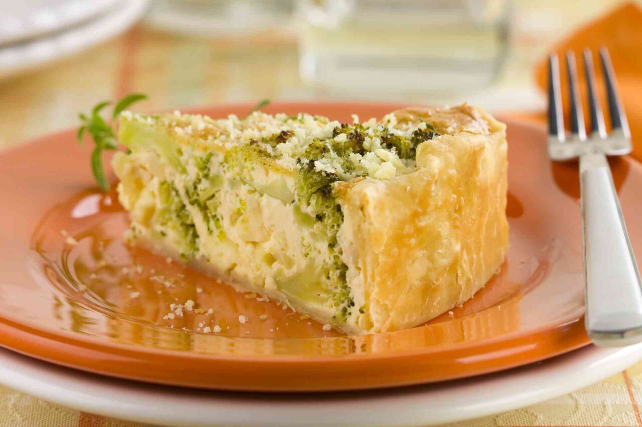 Torta de brócolis com queijo