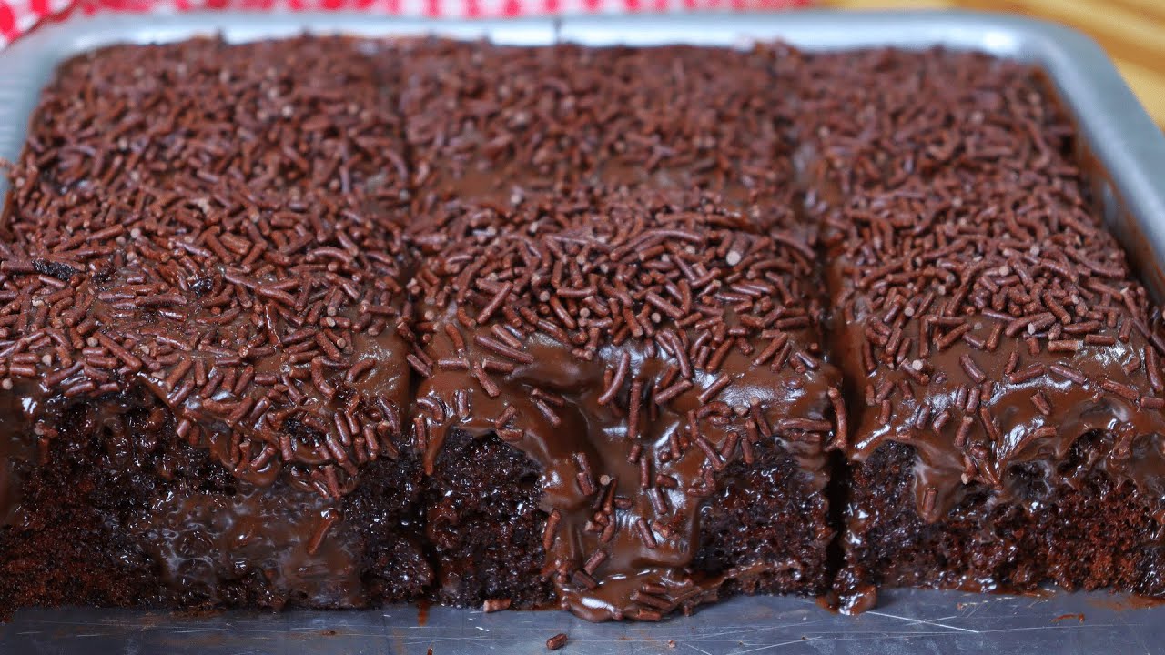 Bolo de Chocolate Molhado