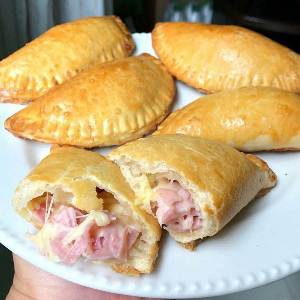 Fogazza de Presunto e Queijo