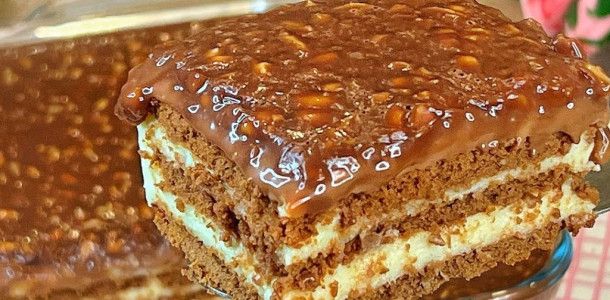 Torta de Biscoito